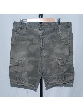 PLUGG Mens Camo Baggy Cargo 100% Cotton Shorts Tan Grey Distressed Size M